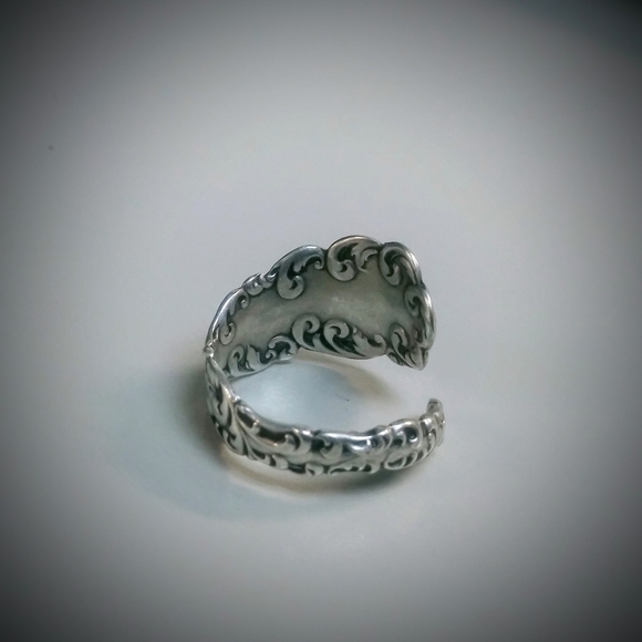 Spoon Ring - Picture 3 of 3